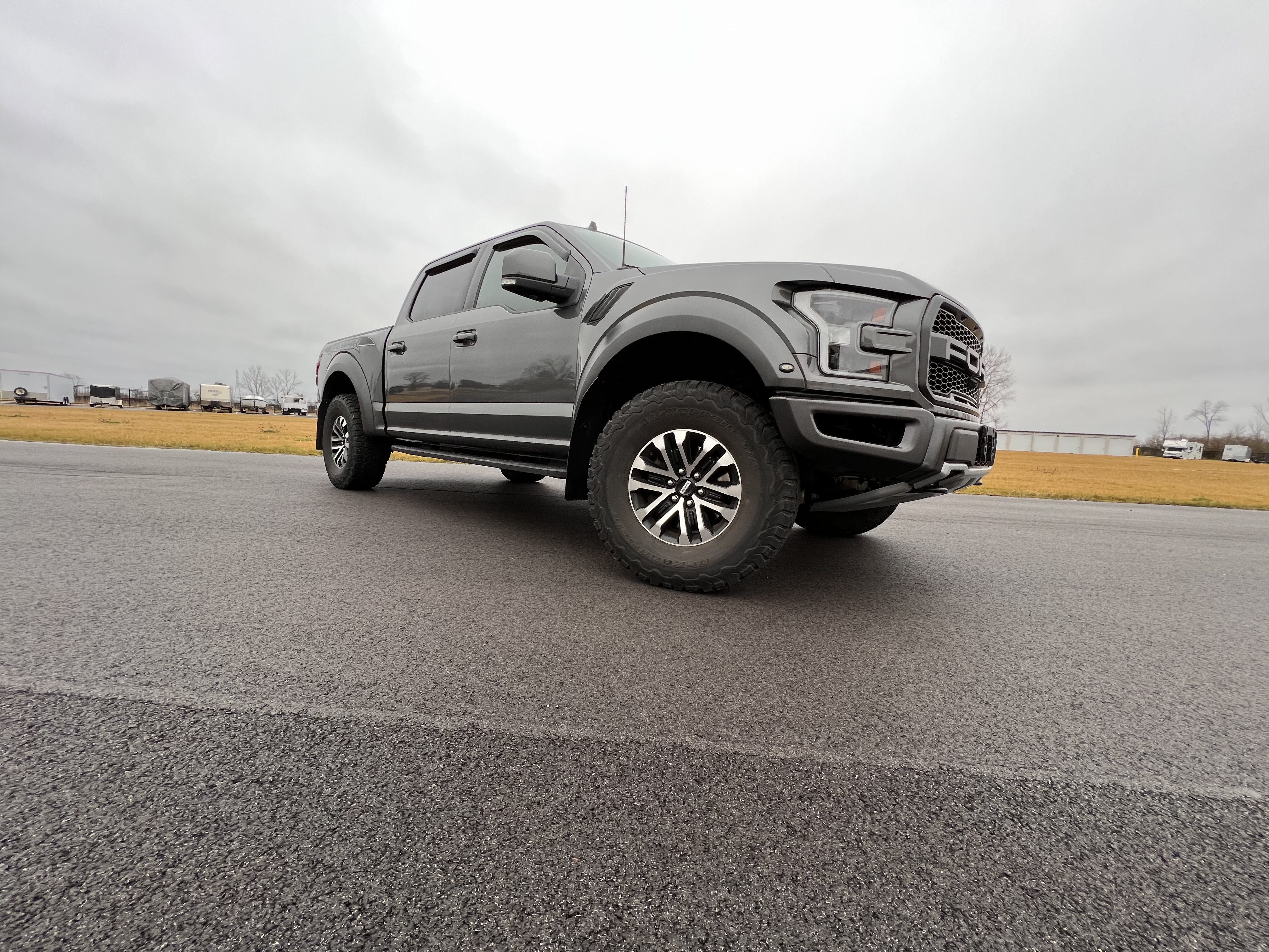 Ford Raptor 3