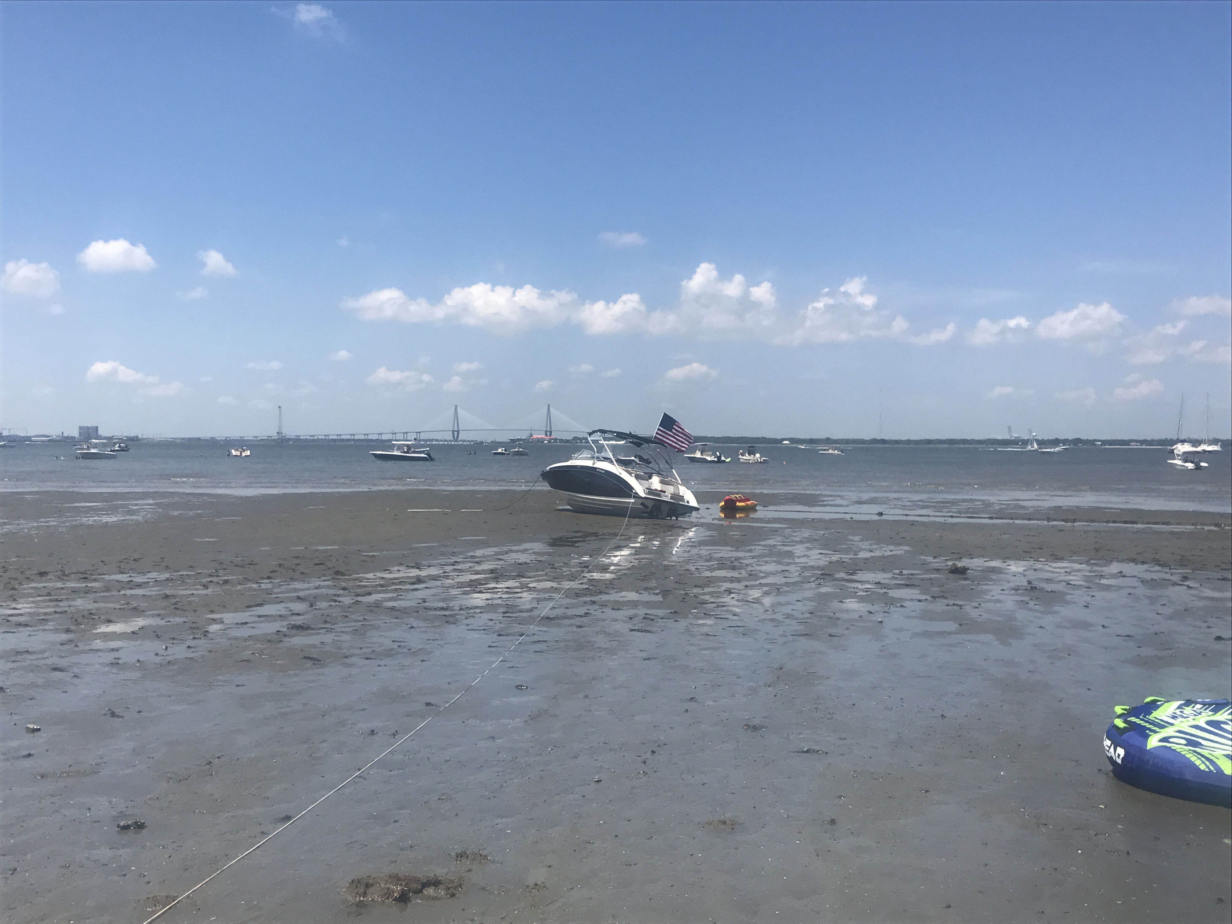 LOW tide in Charleston