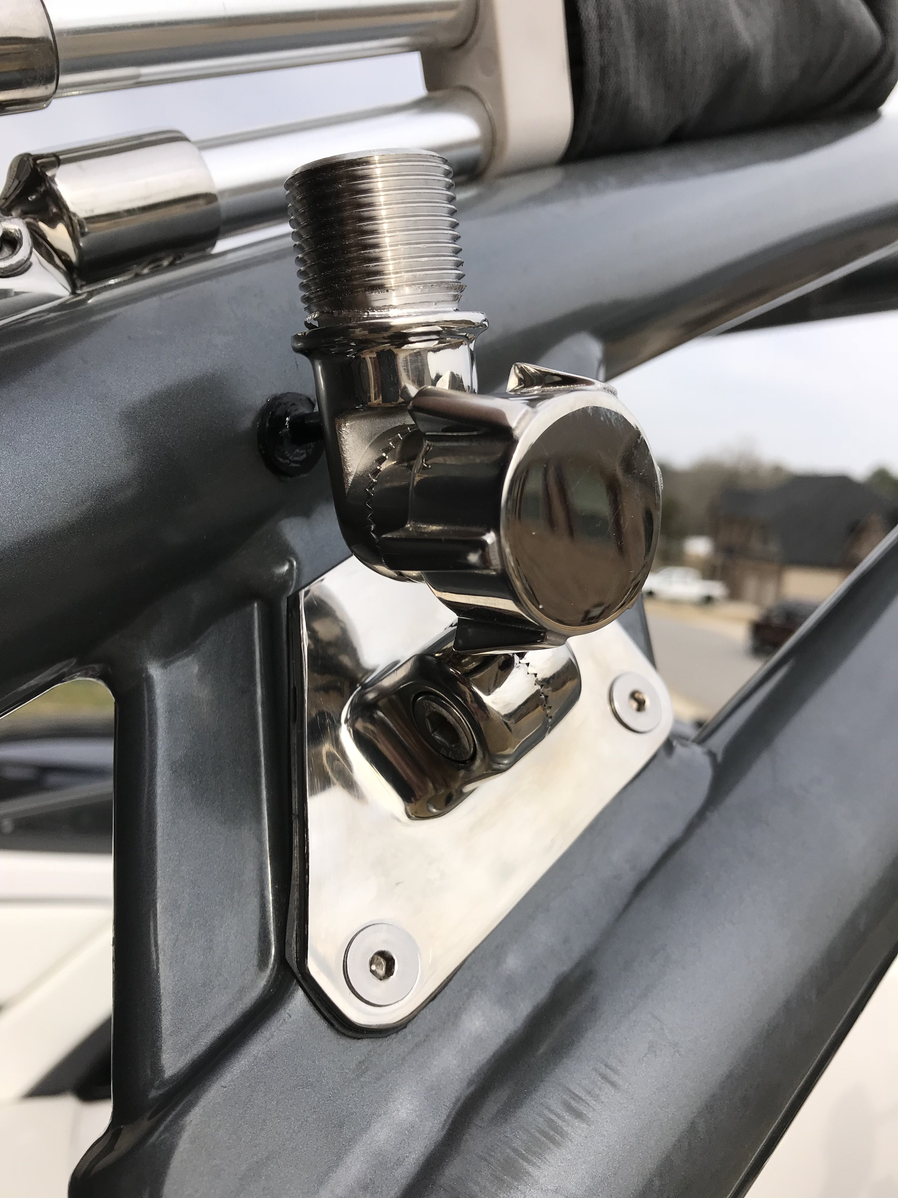 VHF Antenna Mount 1