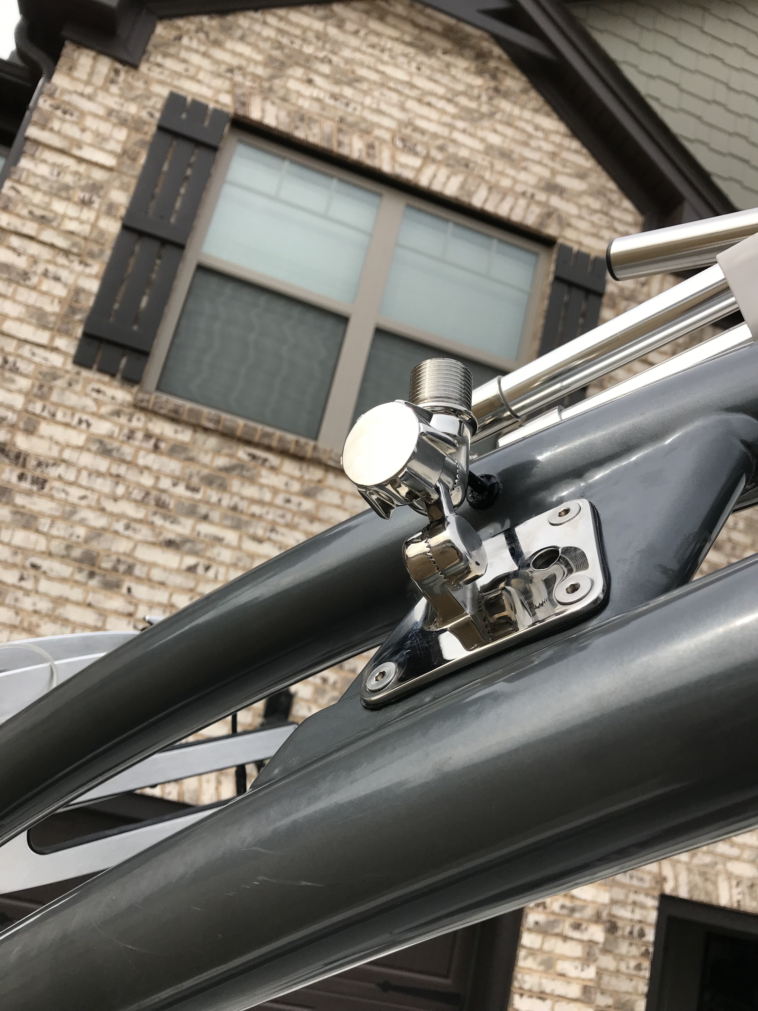 VHF Antenna Mount 2